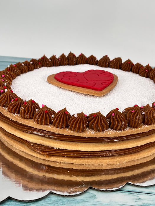 HEART ALFAJOR CAKE