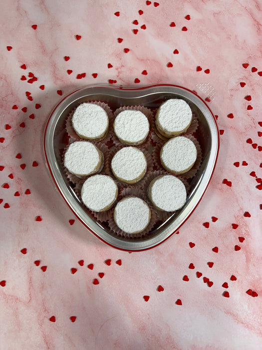 Heart foil heart box with 9 triple alfajores