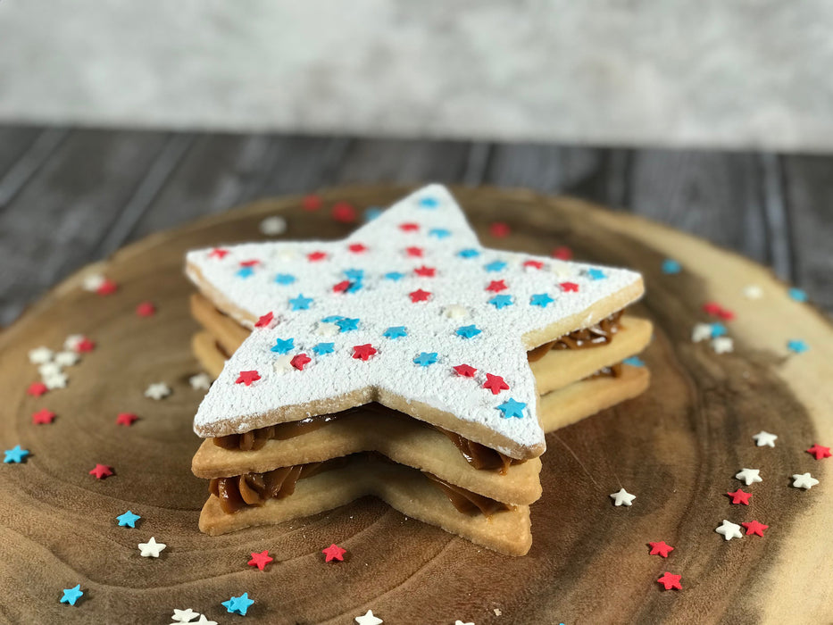 MINI STAR 4TH OF JULY CAKE