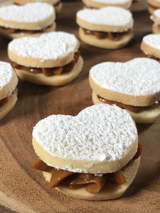 JUMBO HEARTS ALFAJORES