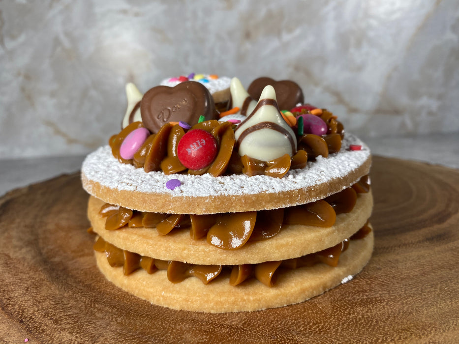 MINI ROUND ALFAJOR CAKE