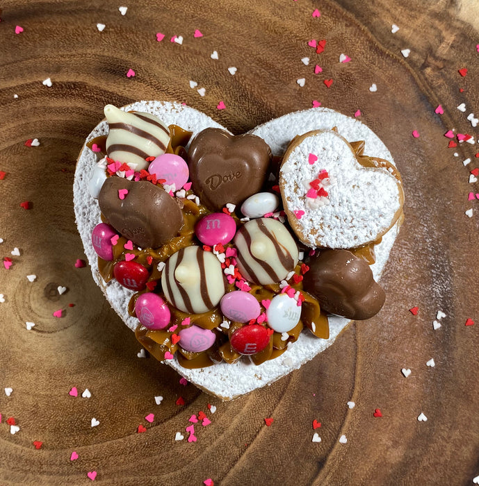 MINI HEART ALFAJOR CAKE